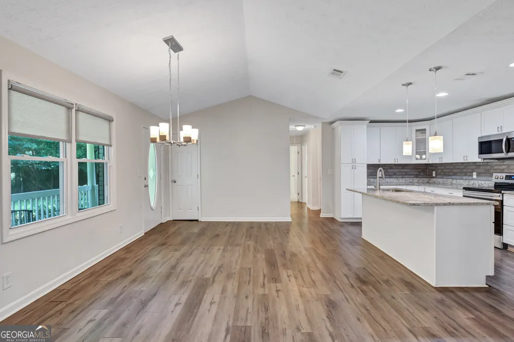 5772 Lilburn Stone Mountain RD Stone Mountain, GA 30087