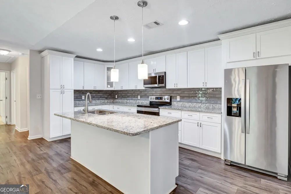 5772 Lilburn Stone Mountain RD Stone Mountain, GA 30087