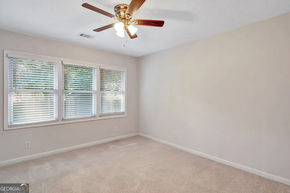 5772 Lilburn Stone Mountain RD Stone Mountain, GA 30087