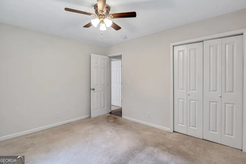 5772 Lilburn Stone Mountain RD Stone Mountain, GA 30087