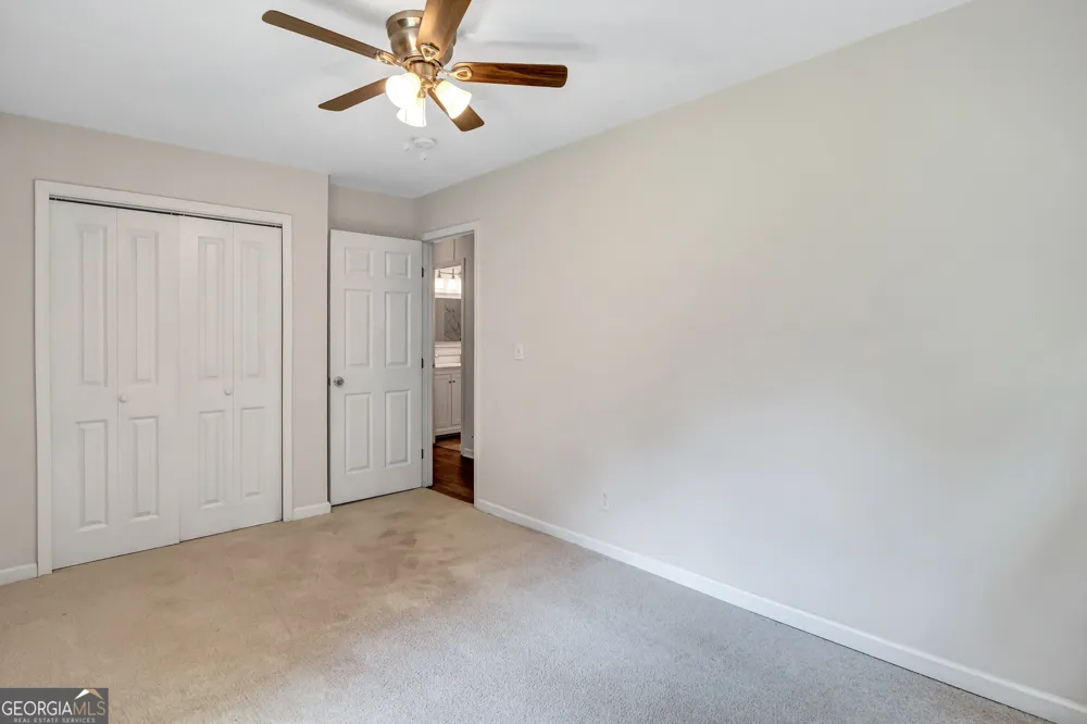 5772 Lilburn Stone Mountain RD Stone Mountain, GA 30087