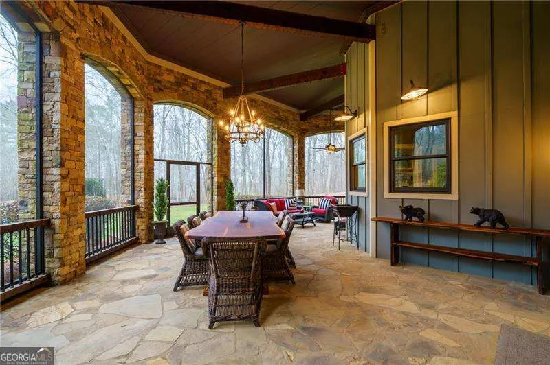 210 Etowah LNDG Ball Ground, GA 30107