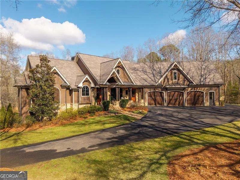 210 Etowah LNDG Ball Ground, GA 30107