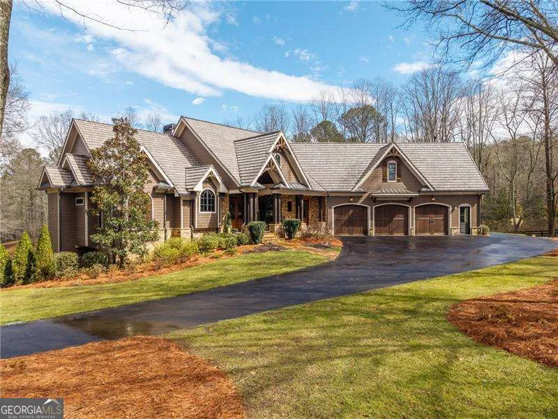 210 Etowah LNDG Ball Ground, GA 30107