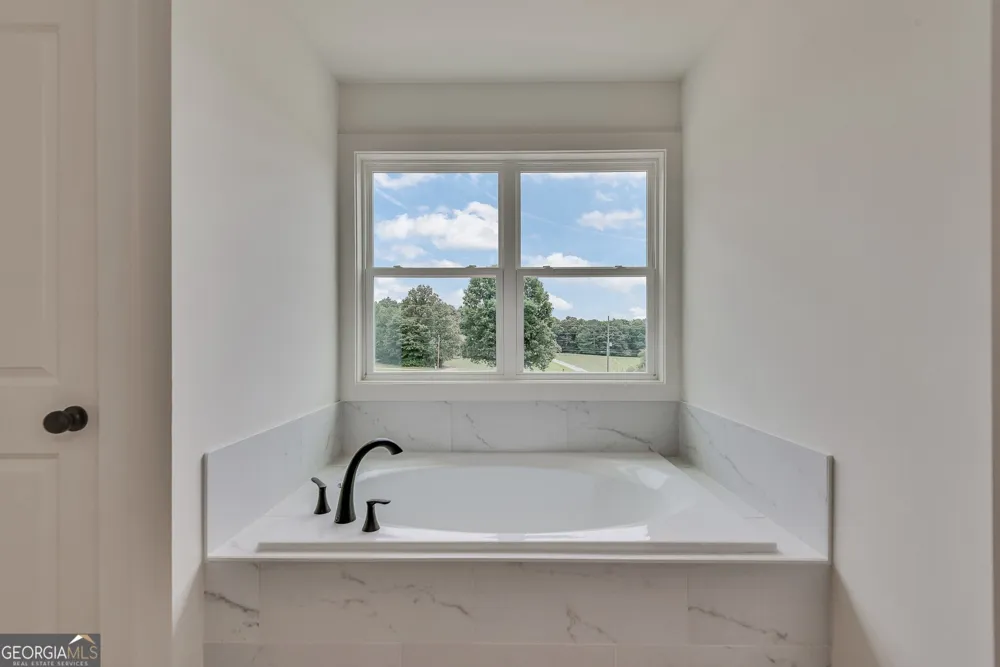 380 Pitts Chapel RD Newborn, GA 30056