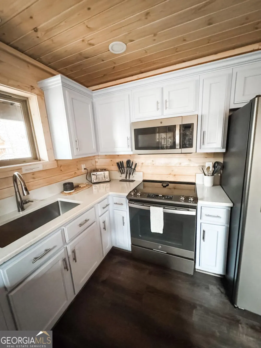 185 Walnut Ridge DR Cleveland, GA 30528