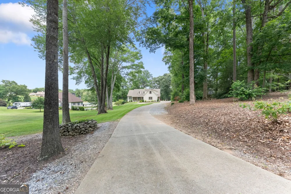 5825 Sweetbottom LN Clermont, GA 30527