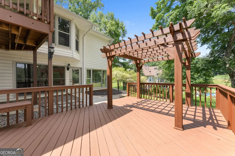 5825 Sweetbottom LN Clermont, GA 30527