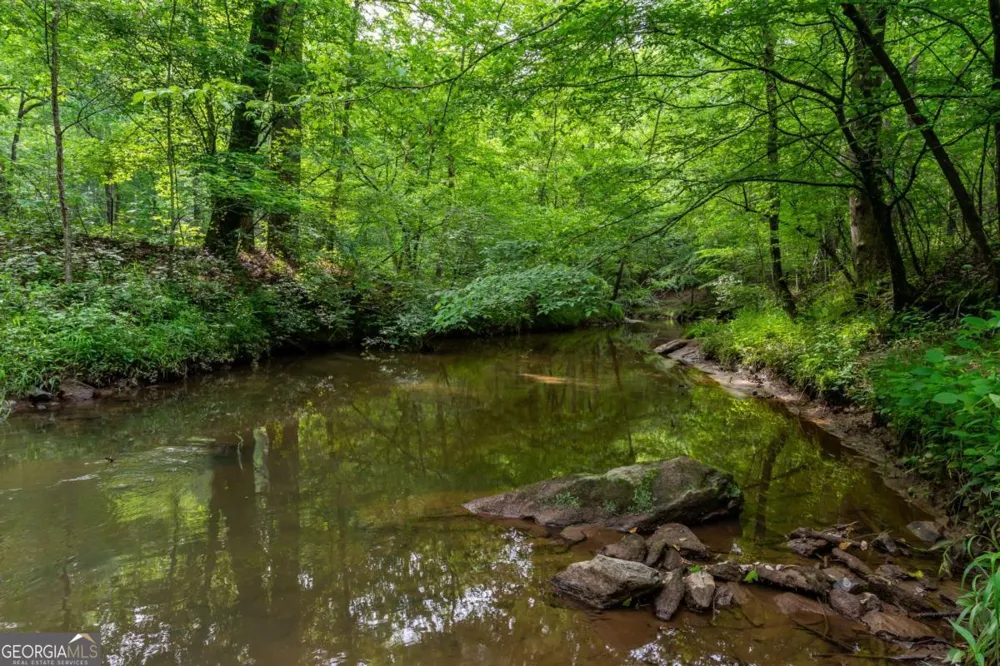 4.5 AC Hickory Flat HWY Woodstock, GA 30188