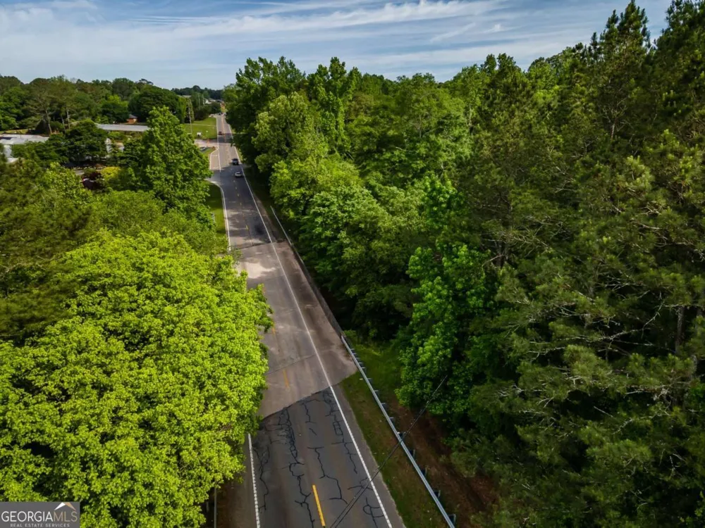 4.5 AC Hickory Flat HWY Woodstock, GA 30188