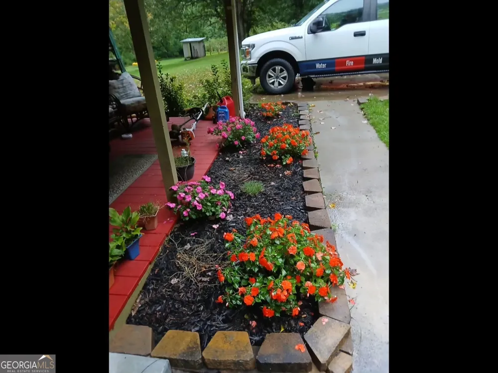 187 Bierce DR Young Harris, GA 30582