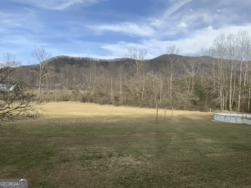 187 Bierce DR Young Harris, GA 30582
