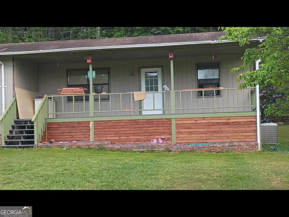 187 Bierce DR Young Harris, GA 30582