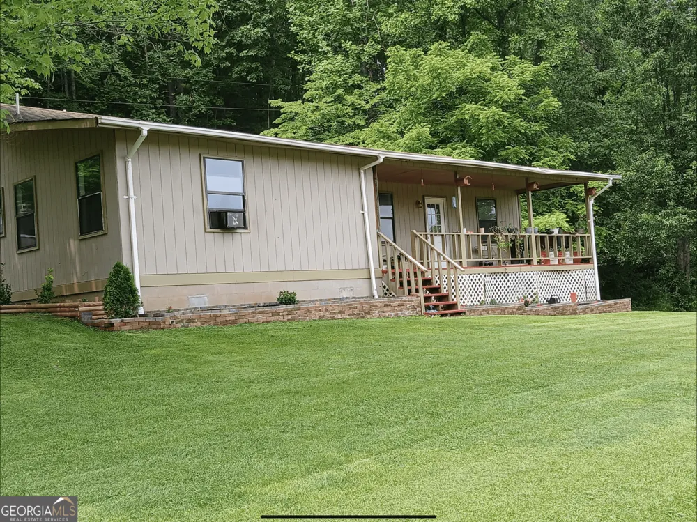 187 Bierce DR Young Harris, GA 30582