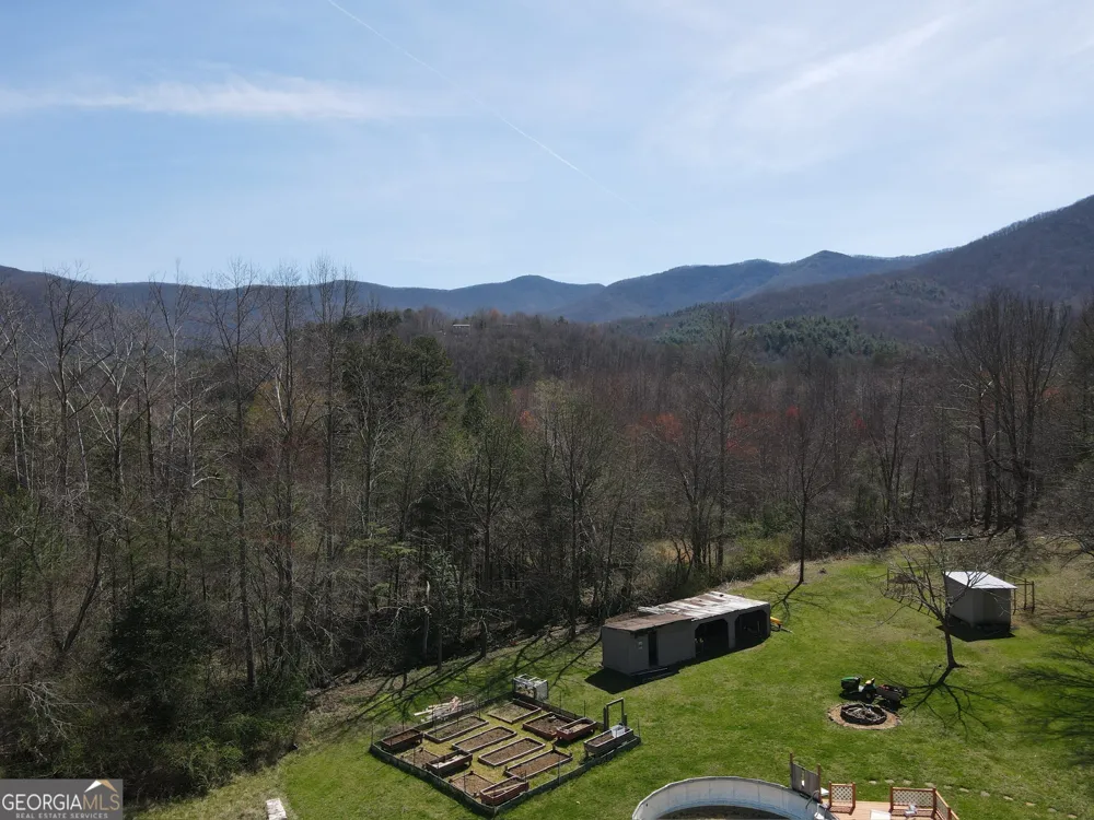 187 Bierce DR Young Harris, GA 30582