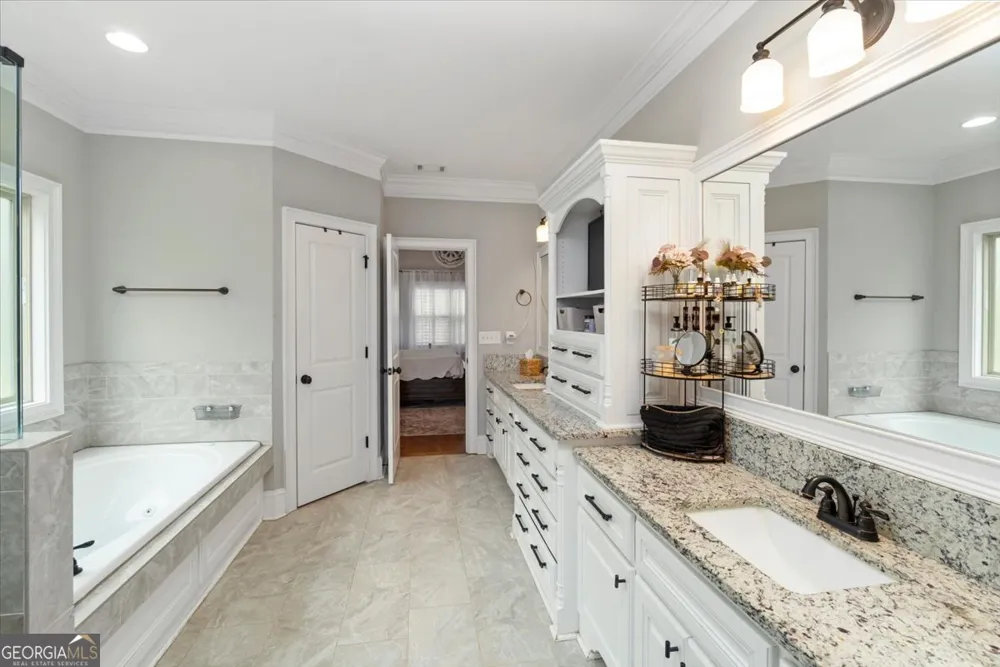 1071 Bent Tree LN Watkinsville, GA 30677