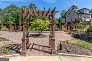 121 Via Roma Woodstock, GA 30188