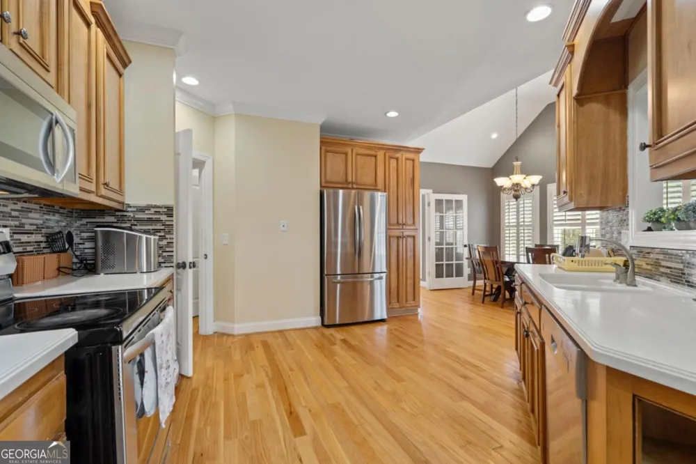 407 Overlook WAY Cohutta, GA 30710