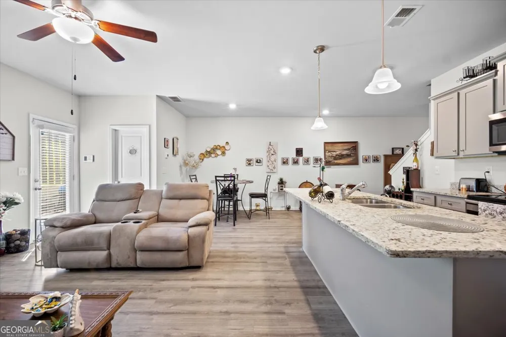 7503 Knoll Hollow RD Lithonia, GA 30058
