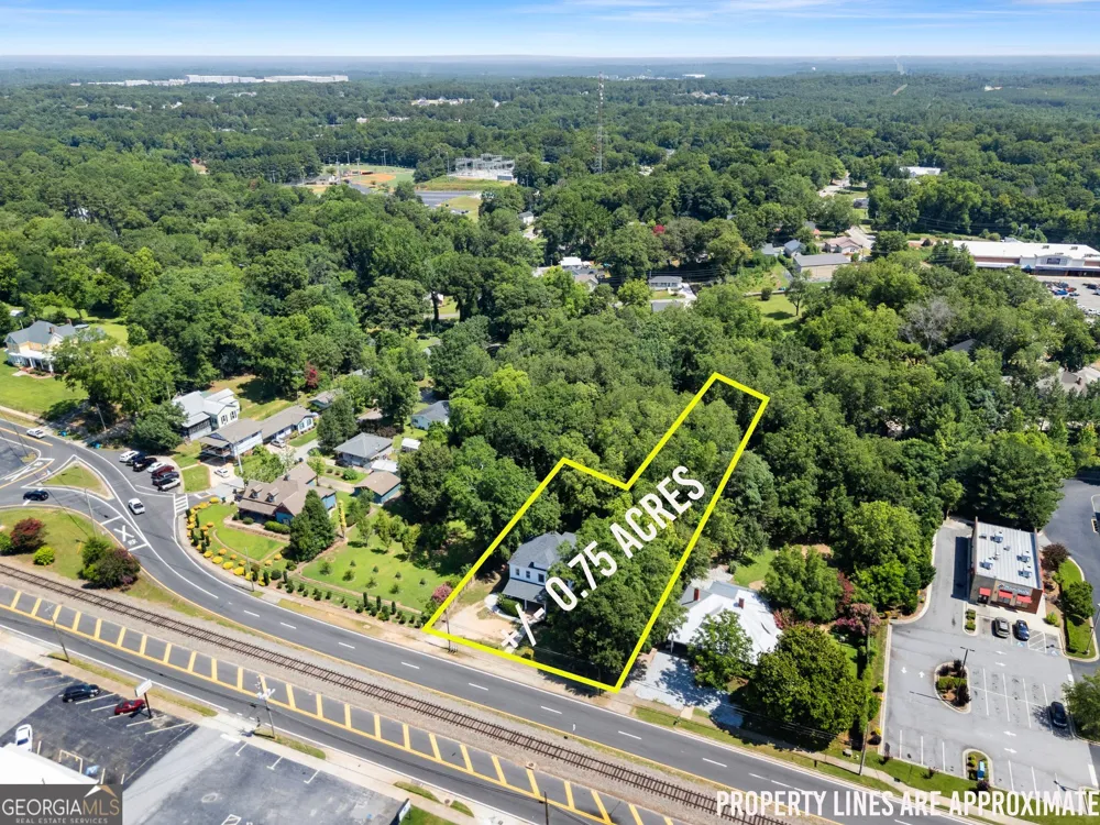 2158 N Broad ST Commerce, GA 30529