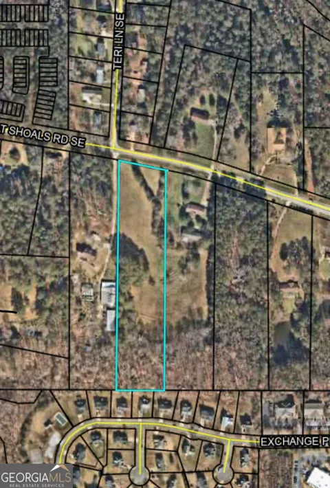 1975 Flat Shoals RD SE