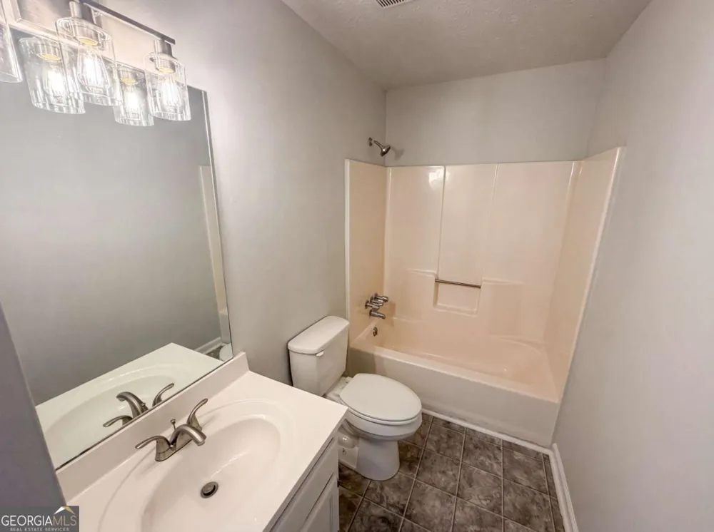 1872 David DR Douglasville, GA 30135