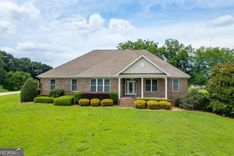 563 Martin RD
