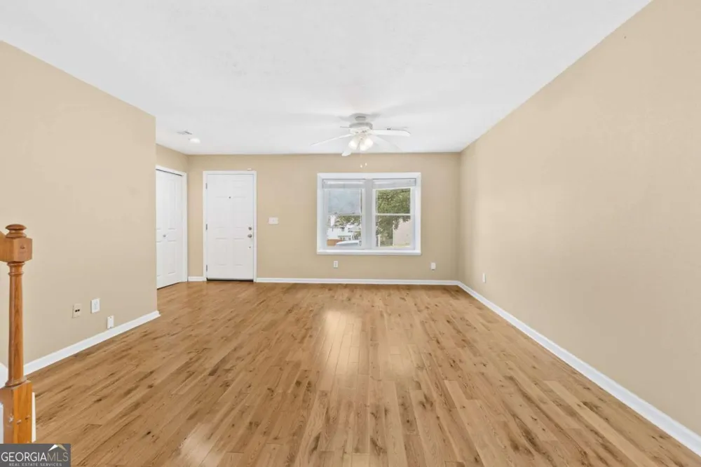 2266 Oak Glenn CIR Duluth, GA 30096