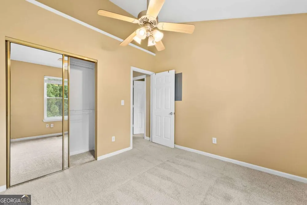 2266 Oak Glenn CIR Duluth, GA 30096