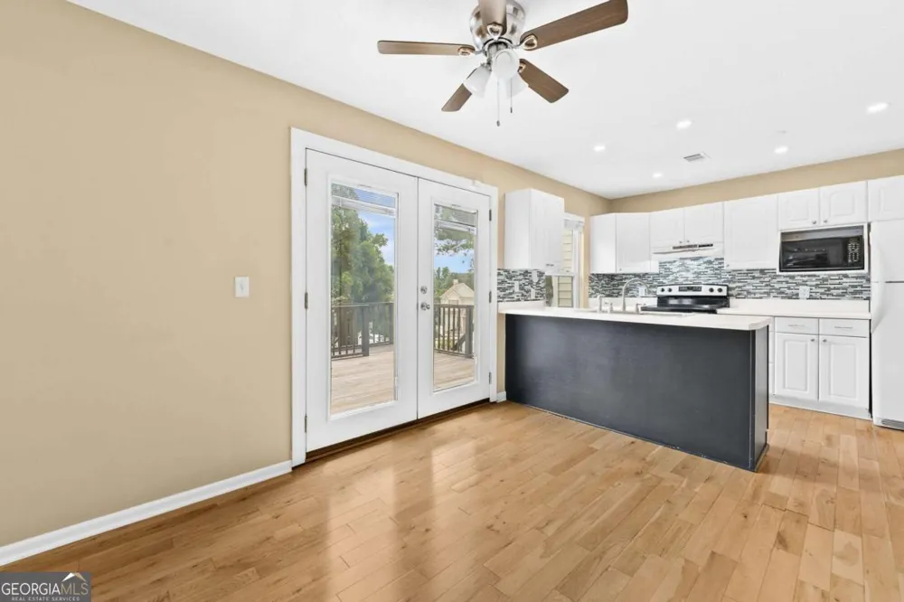 2266 Oak Glenn CIR Duluth, GA 30096