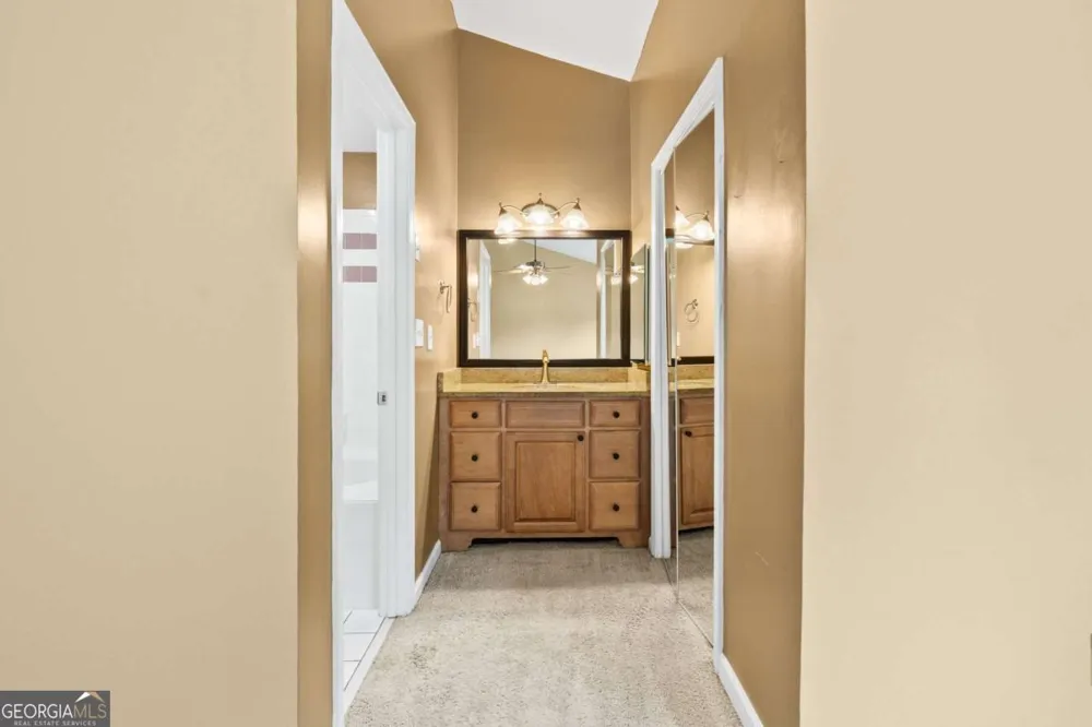 2266 Oak Glenn CIR Duluth, GA 30096