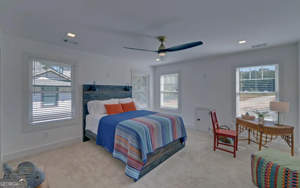 73 Woodlake Crt Hartwell, GA 30643