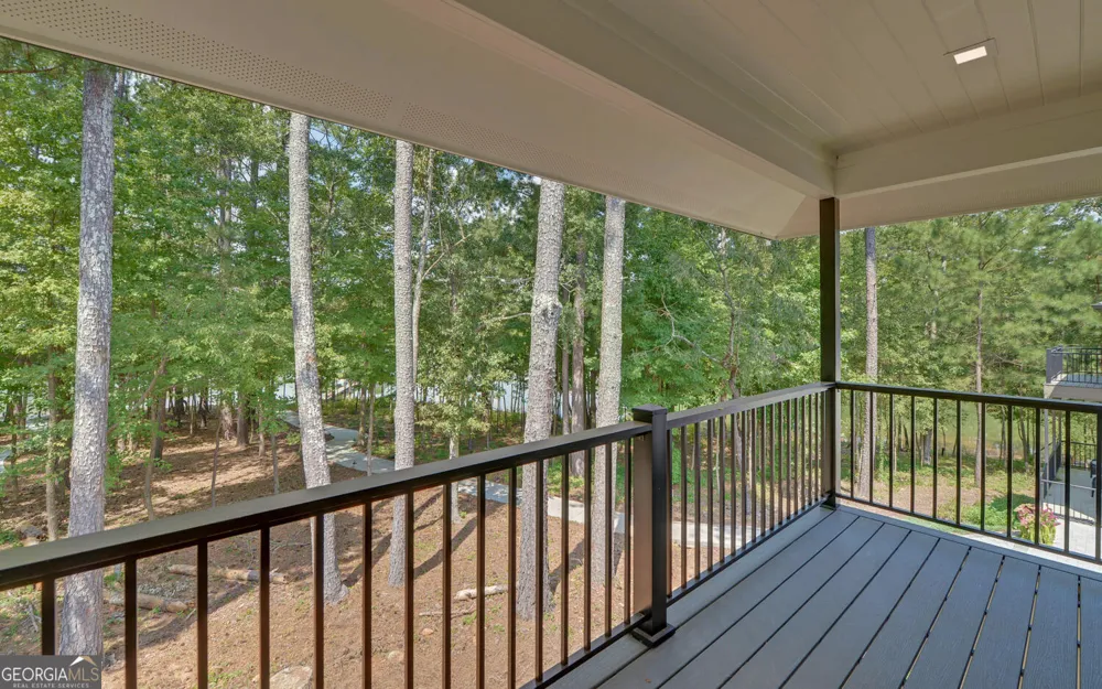 73 Woodlake Crt Hartwell, GA 30643