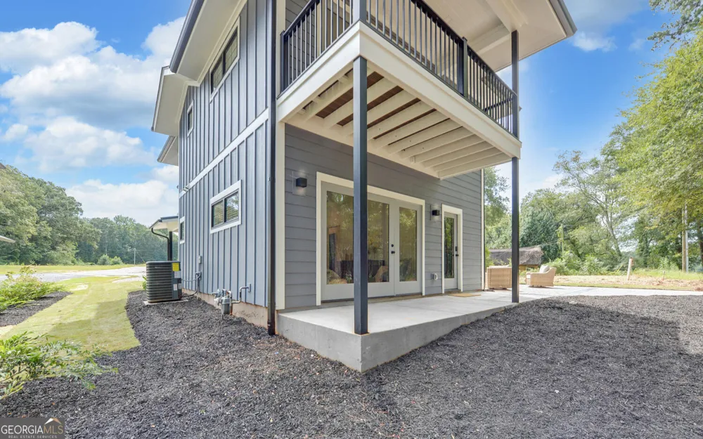 73 Woodlake Crt Hartwell, GA 30643