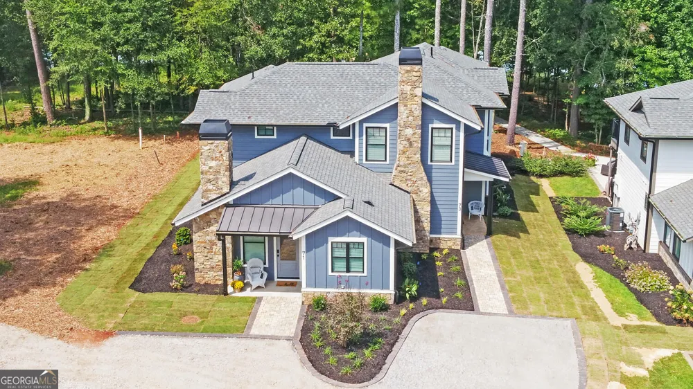 73 Woodlake Crt Hartwell, GA 30643