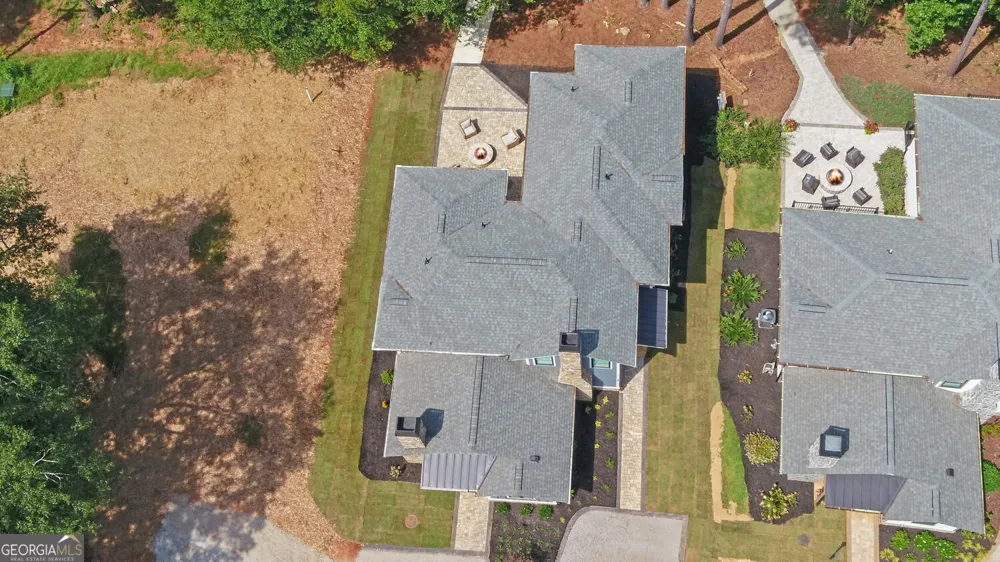 73 Woodlake Crt Hartwell, GA 30643