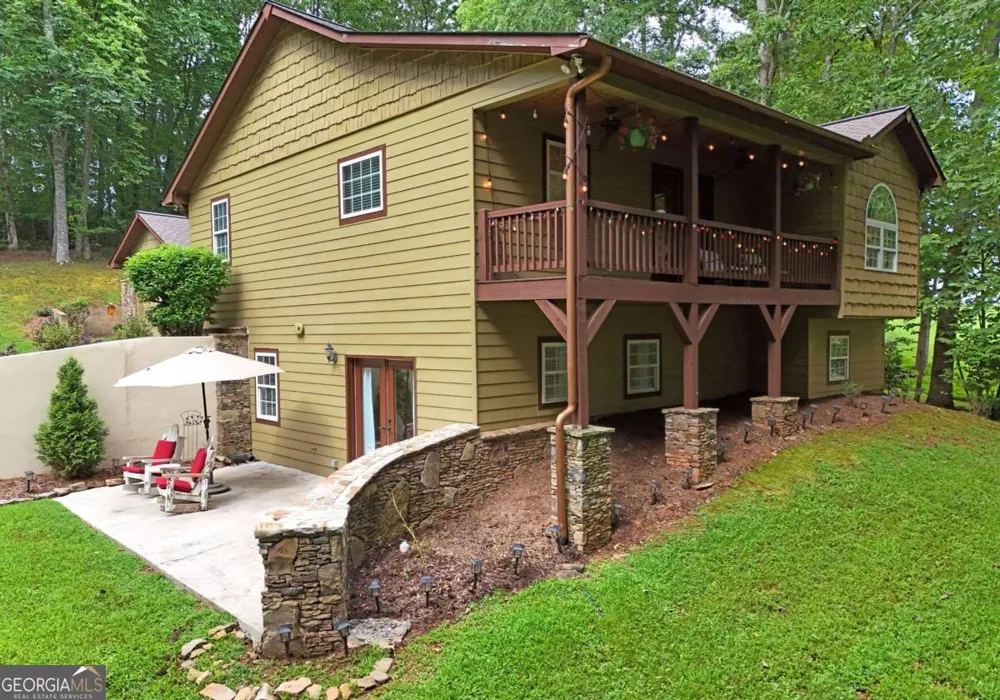 1512 Smithfield LN Young Harris, GA 30582