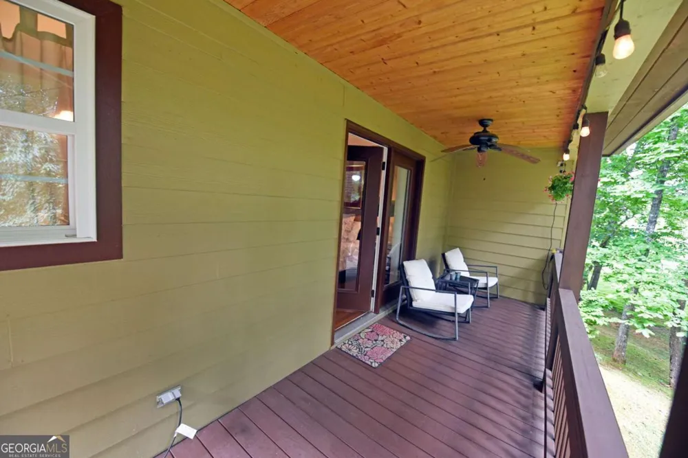 1512 Smithfield LN Young Harris, GA 30582