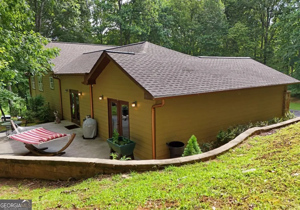 1512 Smithfield LN Young Harris, GA 30582