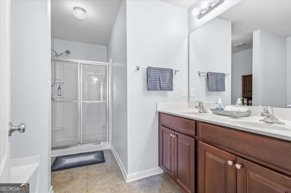 2629 Cedar DR Lawrenceville, GA 30043