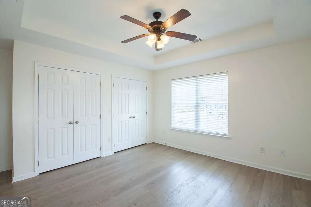 511 Circle DR Calhoun, GA 30701
