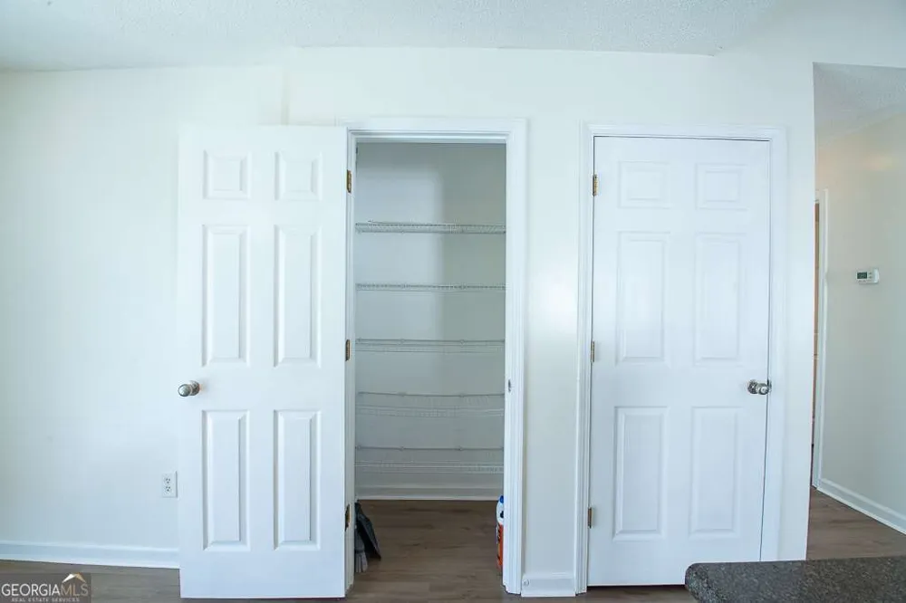 511 Circle DR Calhoun, GA 30701