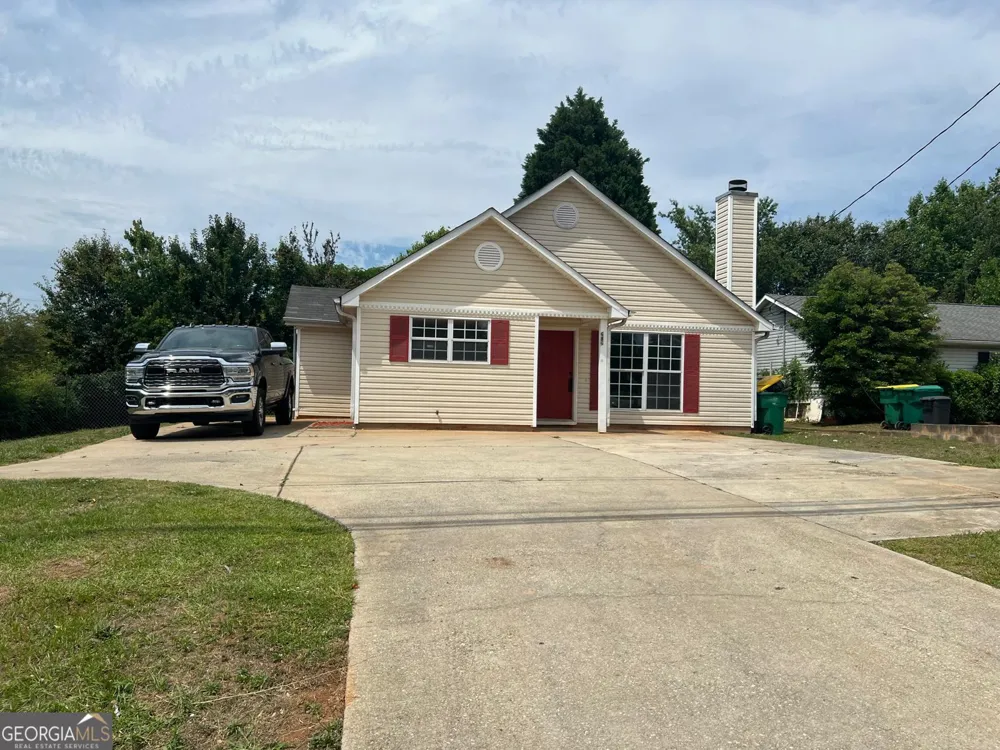 686 Morrow RD Forest Park, GA 30297