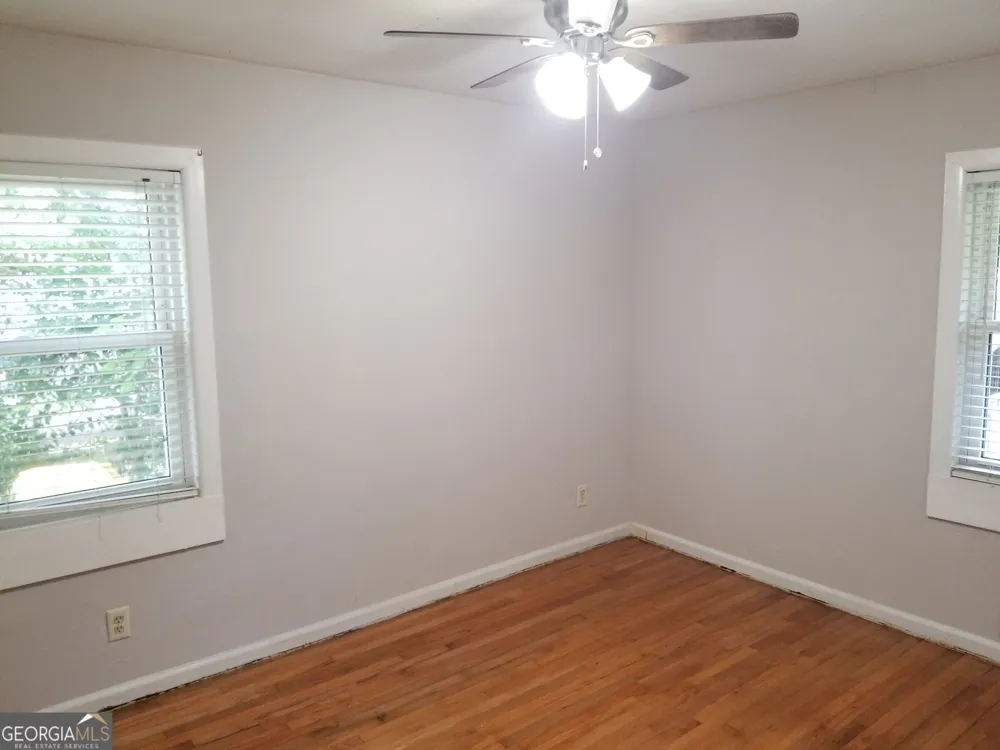 5066 Phillips DR Forest Park, GA 30297