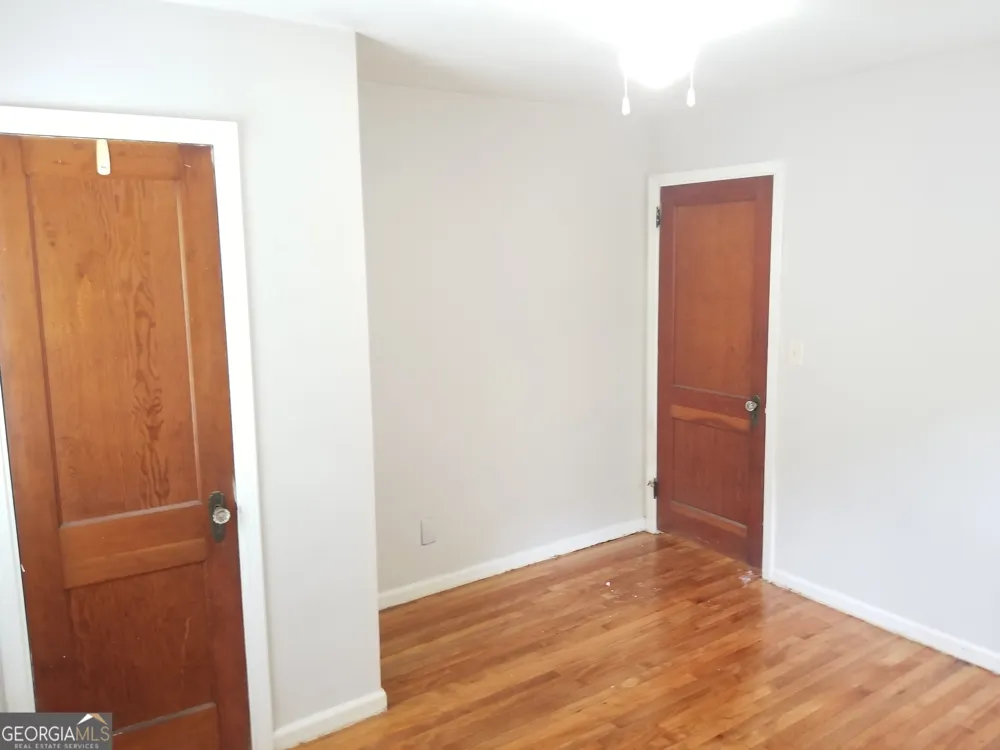 5066 Phillips DR Forest Park, GA 30297