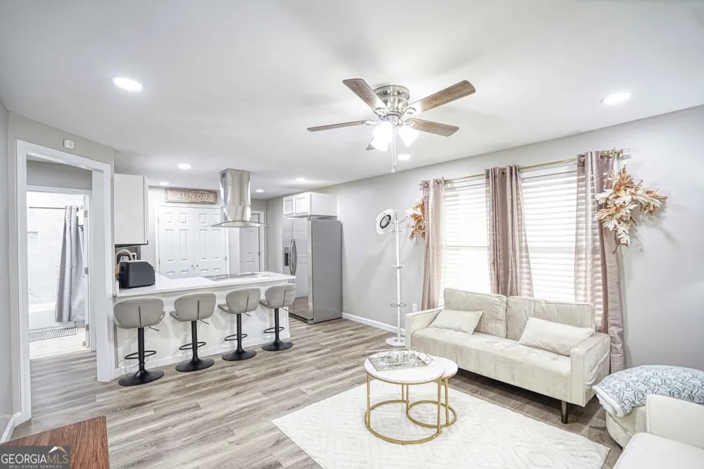 1827 Dunlap AVE East Point, GA 30344