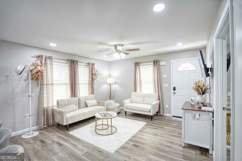 1827 Dunlap AVE East Point, GA 30344