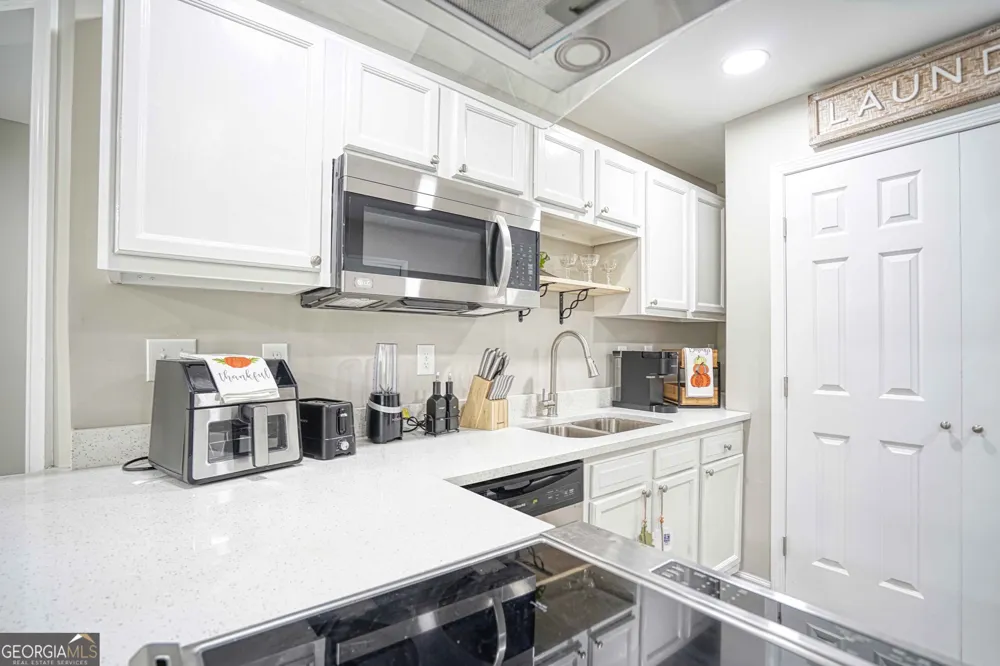 1827 Dunlap AVE East Point, GA 30344