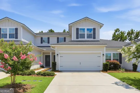 99 Small Pine LN