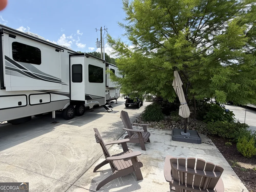 177 Mountain Vista RD Blairsville, GA 30512